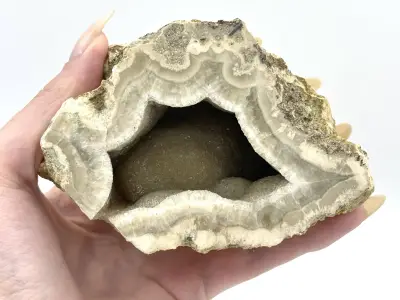 Karbonátový achát